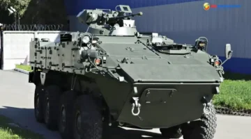 خليفة BTR-82A.. روسيا تكشف مواصفات المدرعة القتالية الجديدة BTR-22 وقدراتها الفنية الهجومية